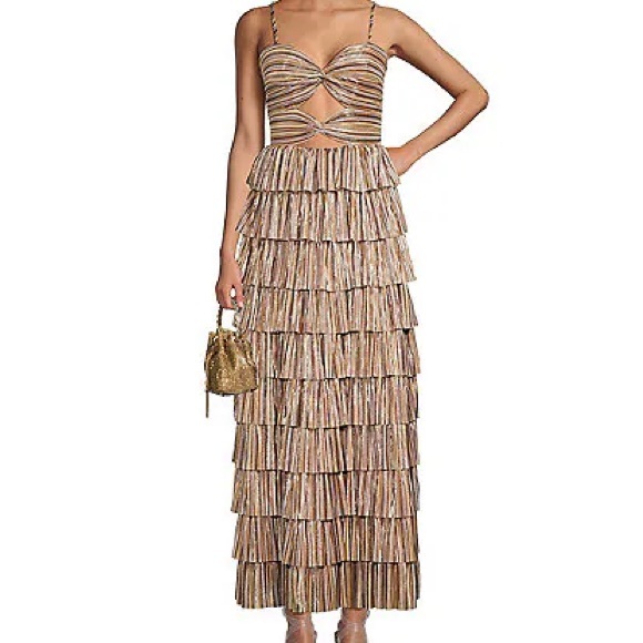 Gianni Bini Grace Metallic Plisse Sweetheart Neck Cut-Out Tiered Tea Length Dress, Womens, 12, Gold Leaf - Dillard's Exclusive Gianni Bini Grace Metallic Plisse Sweetheart Neck Cut-Out Tiered Tea Length Dress, Womens, 12, Gold Leaf - Dillard's Exclusive